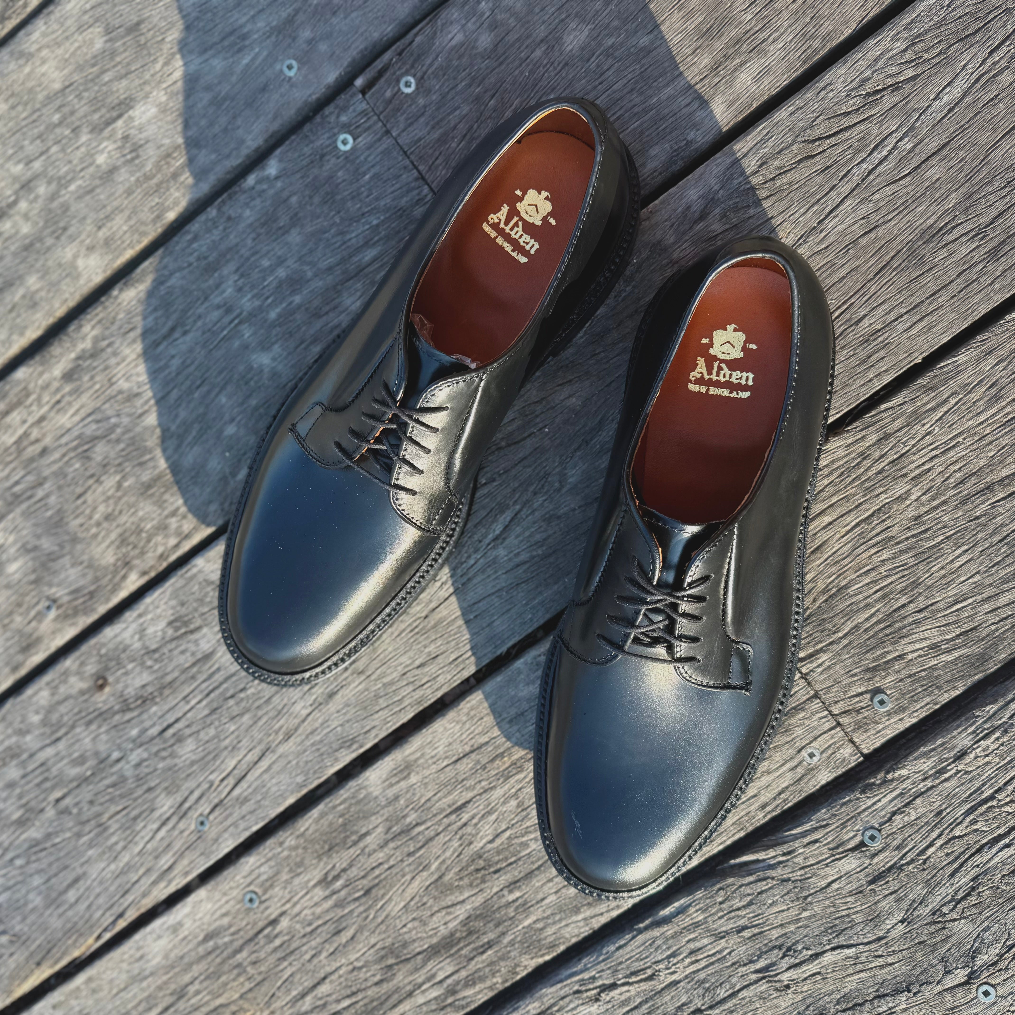 9909 - Black Calfskin Plain Toe Blucher – ALDEN SHOES