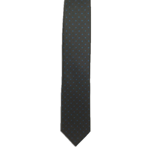The Alden Madison Brown Diamond Print necktie displays a refined diamond pattern in brown tones on a white background—perfect for those who value classic, timeless neckwear.